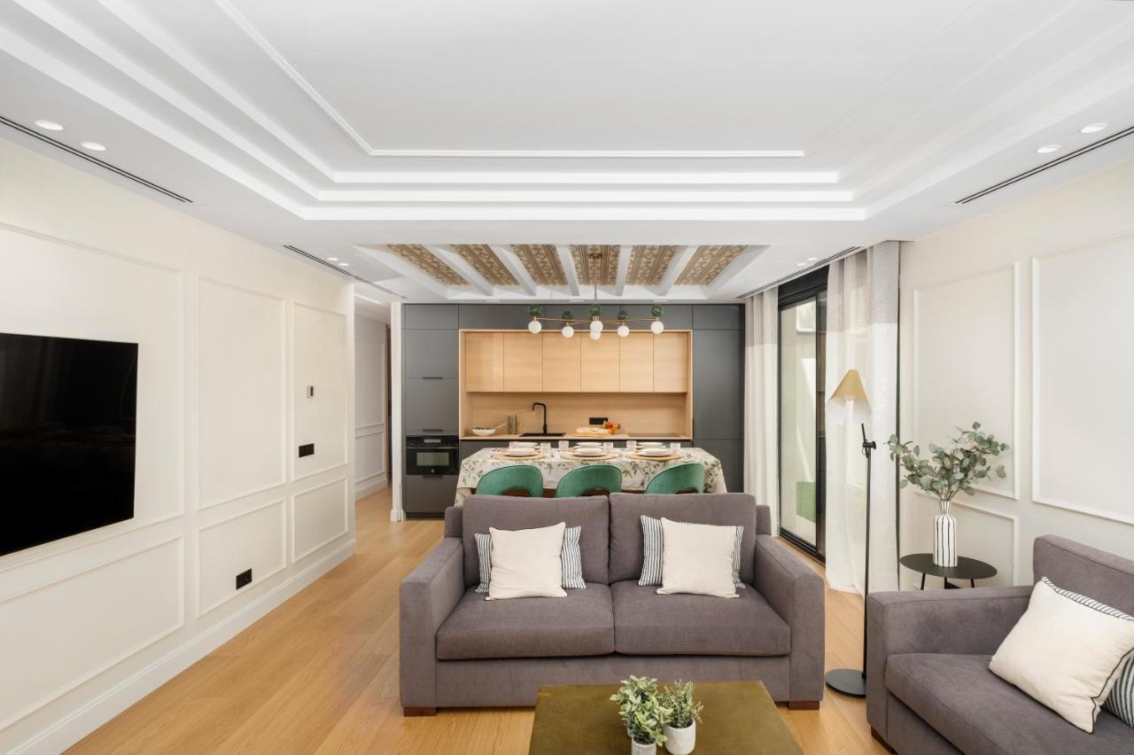 Apartamentos La Zagalilla Malaga Luaran gambar