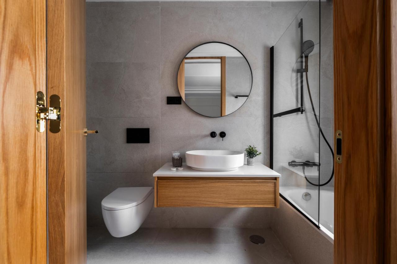Apartamentos La Zagalilla Malaga Luaran gambar