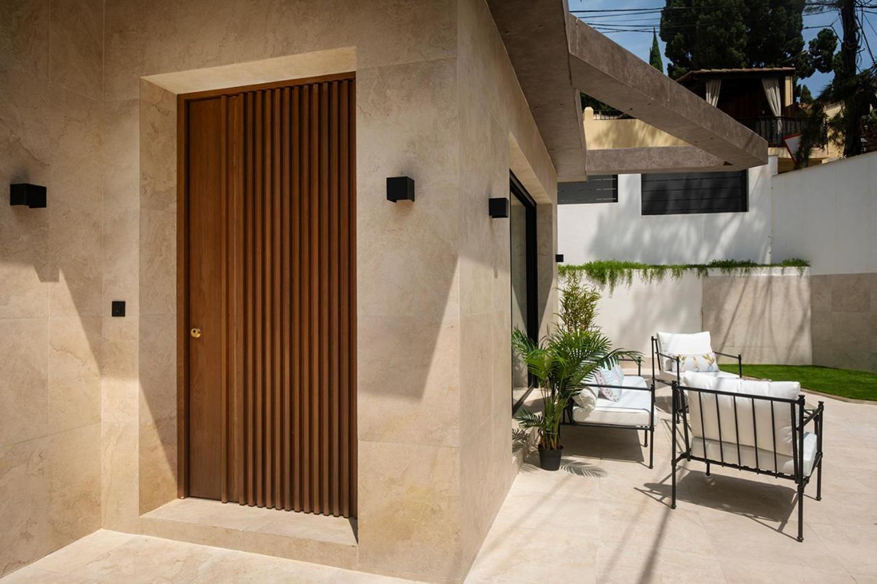 Apartamentos La Zagalilla Malaga Luaran gambar
