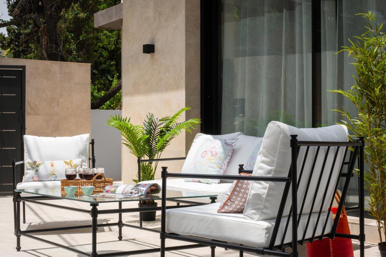 Apartamentos La Zagalilla Malaga Luaran gambar